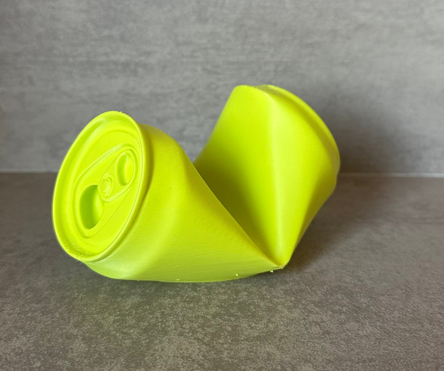 Porte telephone canette